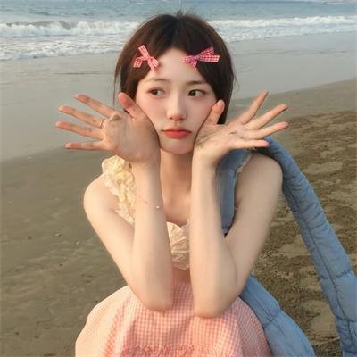 黑暗中的两个人 海报